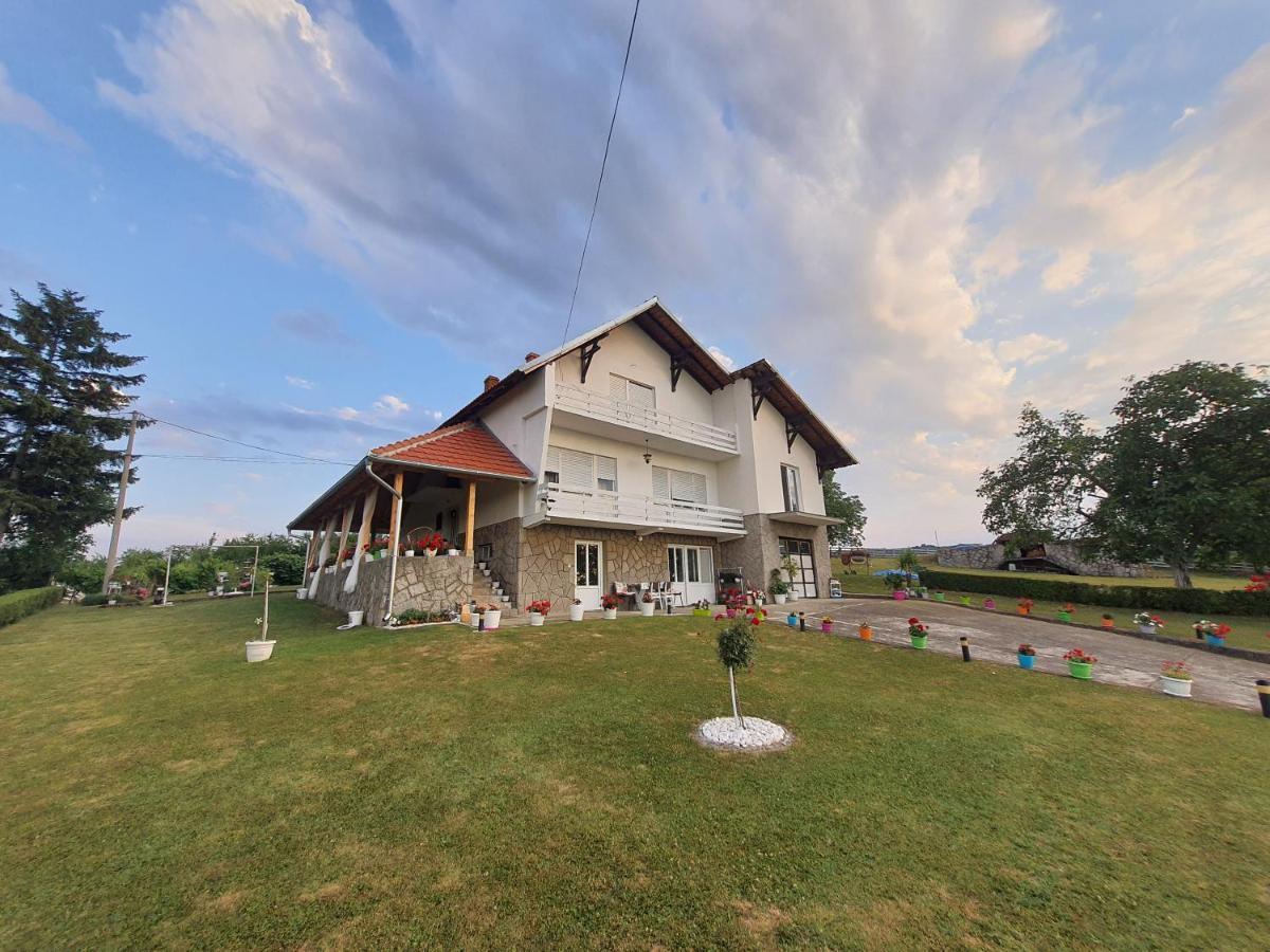 Apartment Odmor Na Selu Babajic