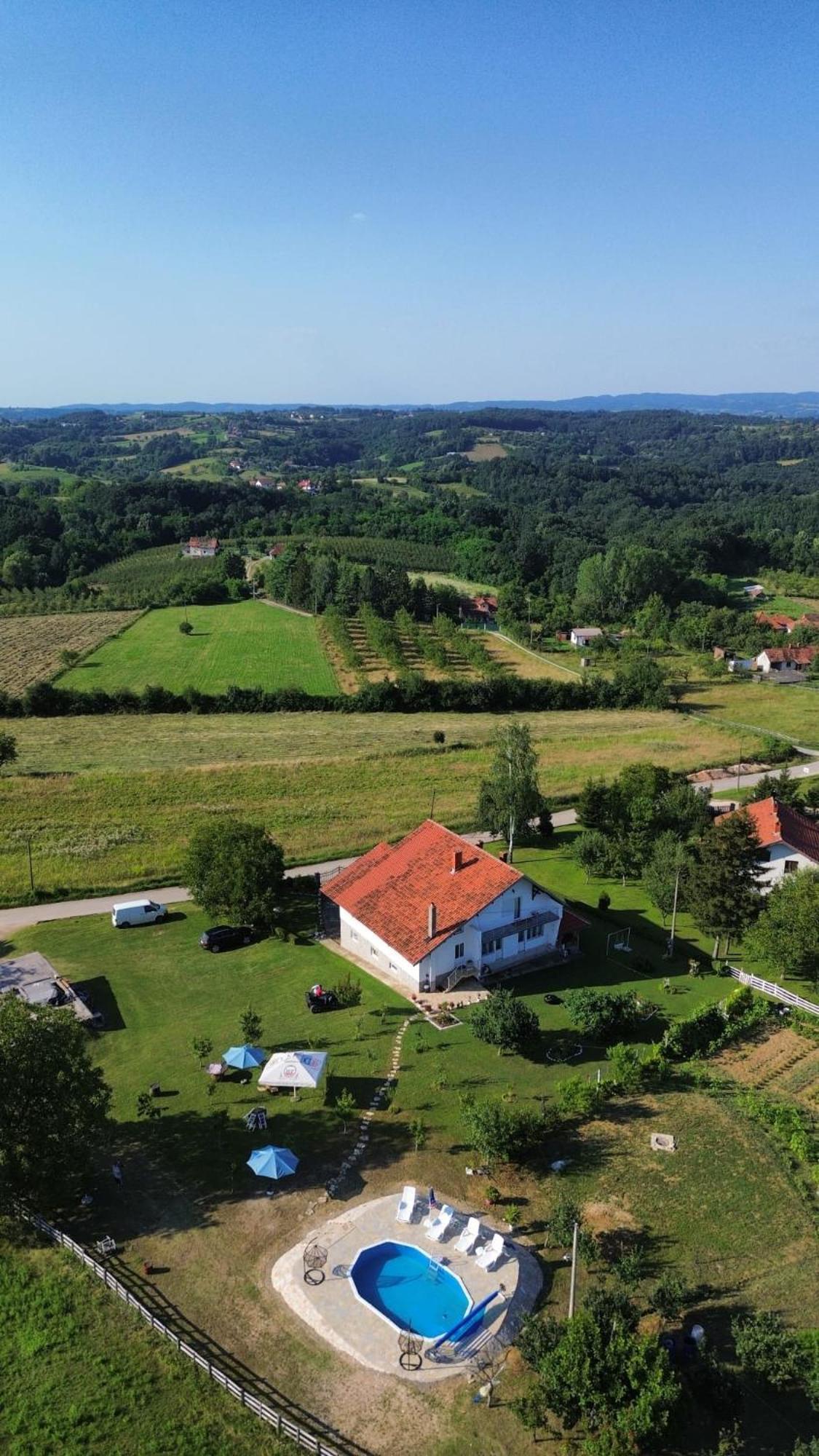 Odmor Na Selu Babajic